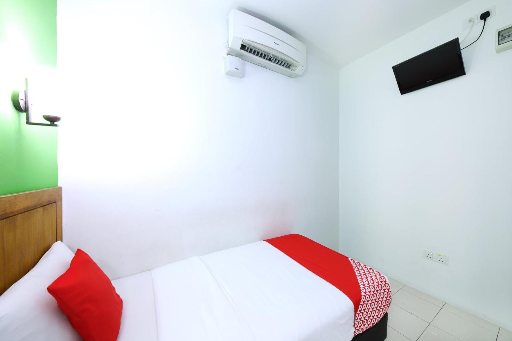 Super Oyo 502 Midah Inn Puchong Eksteriør bilde